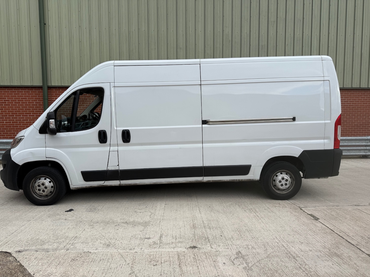Used Citroen Relay 2023 for sale - 76192415: Photo 8