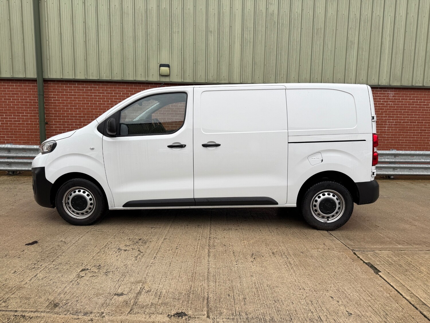 Used Peugeot Expert 2023 for sale - 77515936: Photo 8