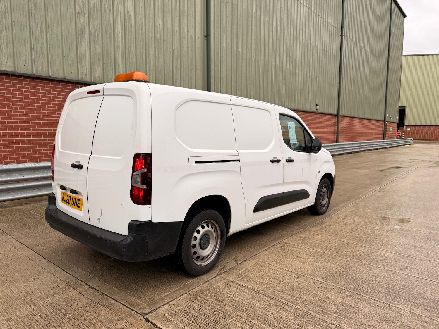 Used Peugeot Partner 2020 for sale - 77998110: Photo 3