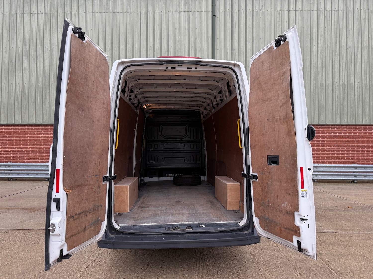 Used Volkswagen Crafter 2021 for sale - 76879311: Photo 6