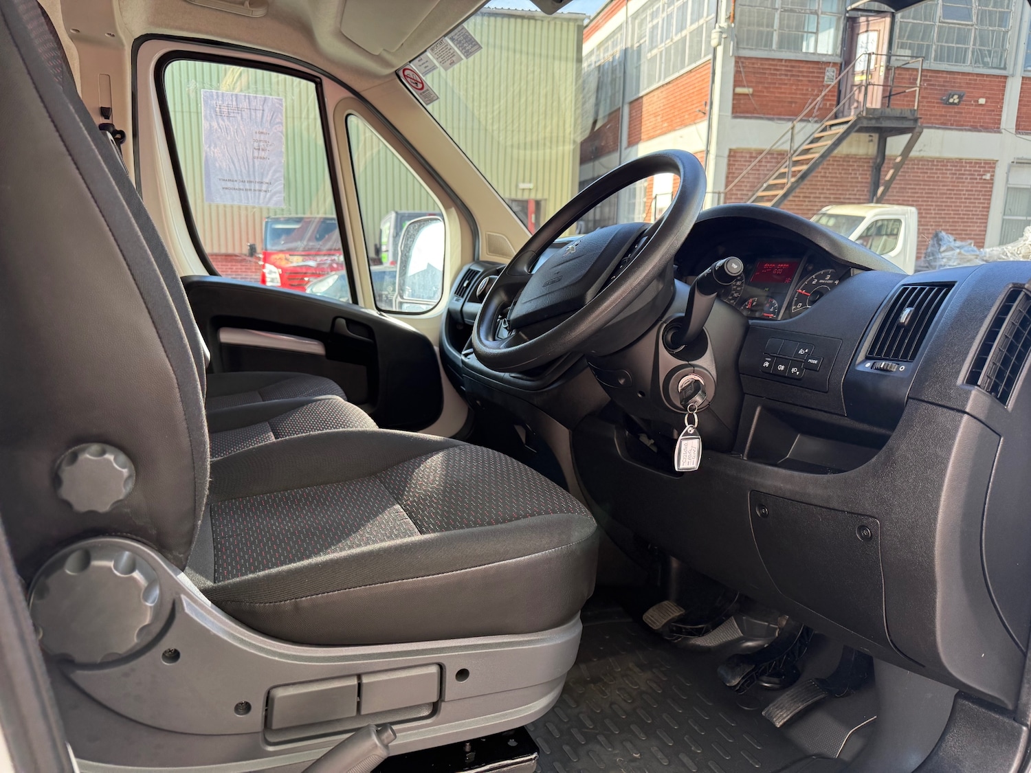 Used Peugeot Boxer 2023 for sale - 76611684: Photo 10