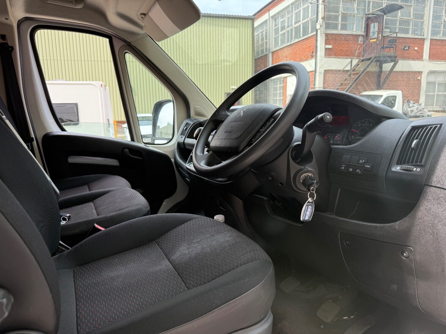 Used Peugeot Boxer 2024 for sale - 76341025: Photo 9