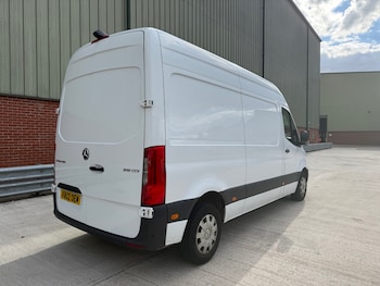 Used Mercedes-Benz Sprinter 2022 for sale - 75996762: Photo
