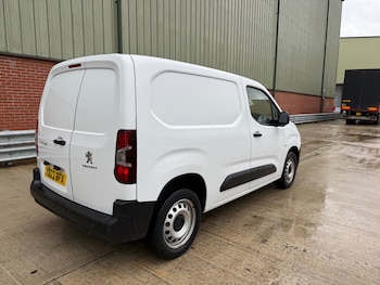 Used Peugeot Partner 2023 for sale - 77004810: Photo