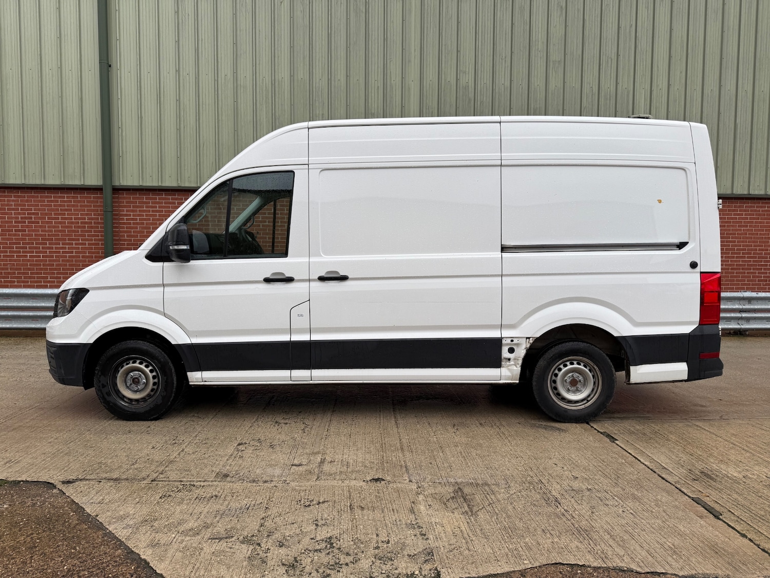 Used Volkswagen Crafter 2023 for sale - 76879287: Photo 8