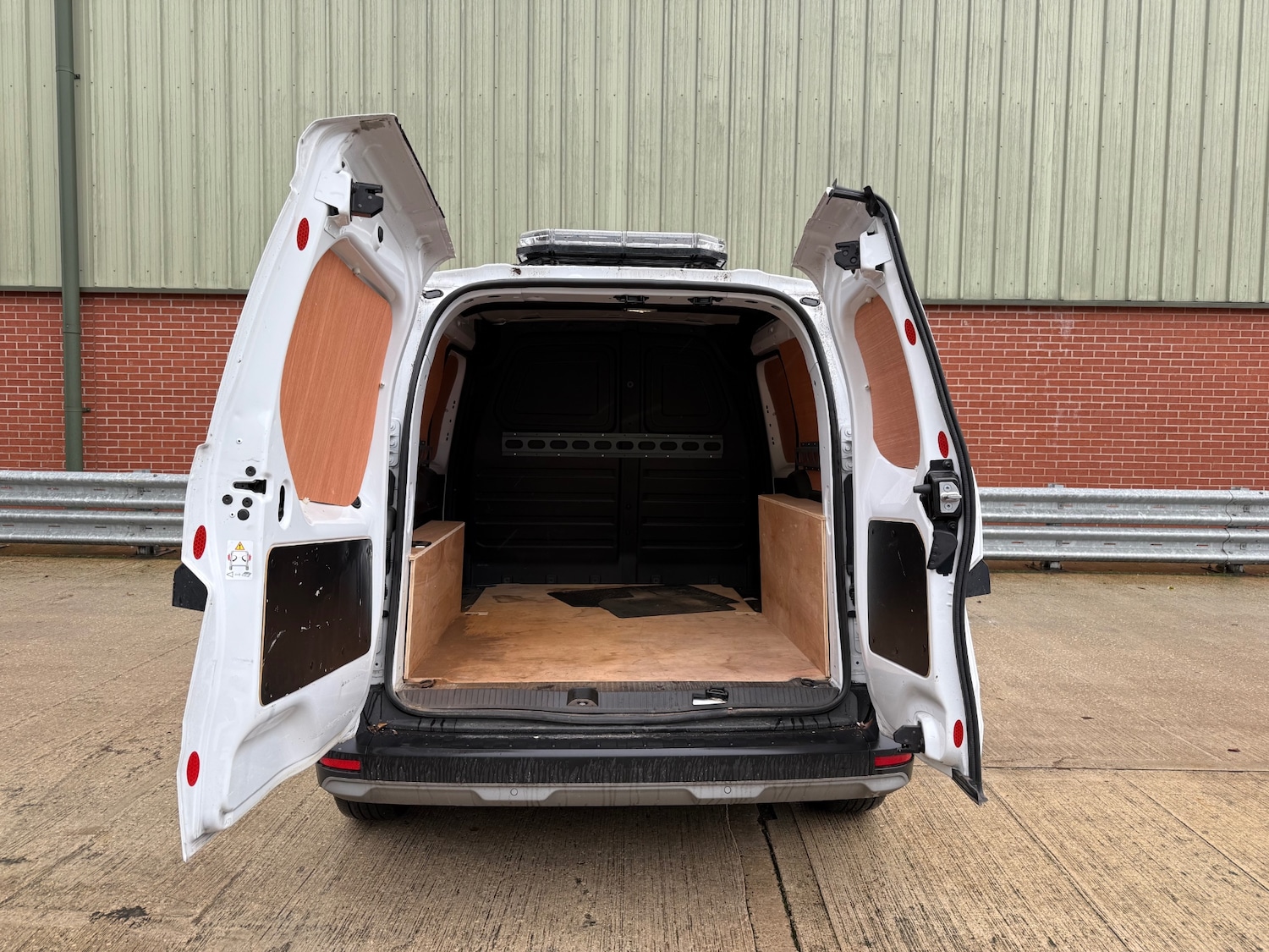 Used Renault Kangoo 2024 for sale - 77004726: Photo 6