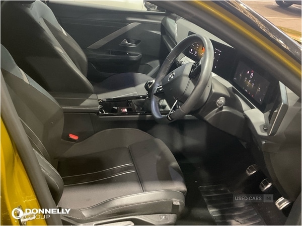 Used Vauxhall Astra 2023 for sale - 76359436: Photo 3