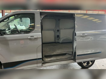 Used Ford Transit Custom 2025 for sale - 79602336: Photo