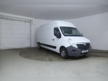 Vauxhall Movano feature image