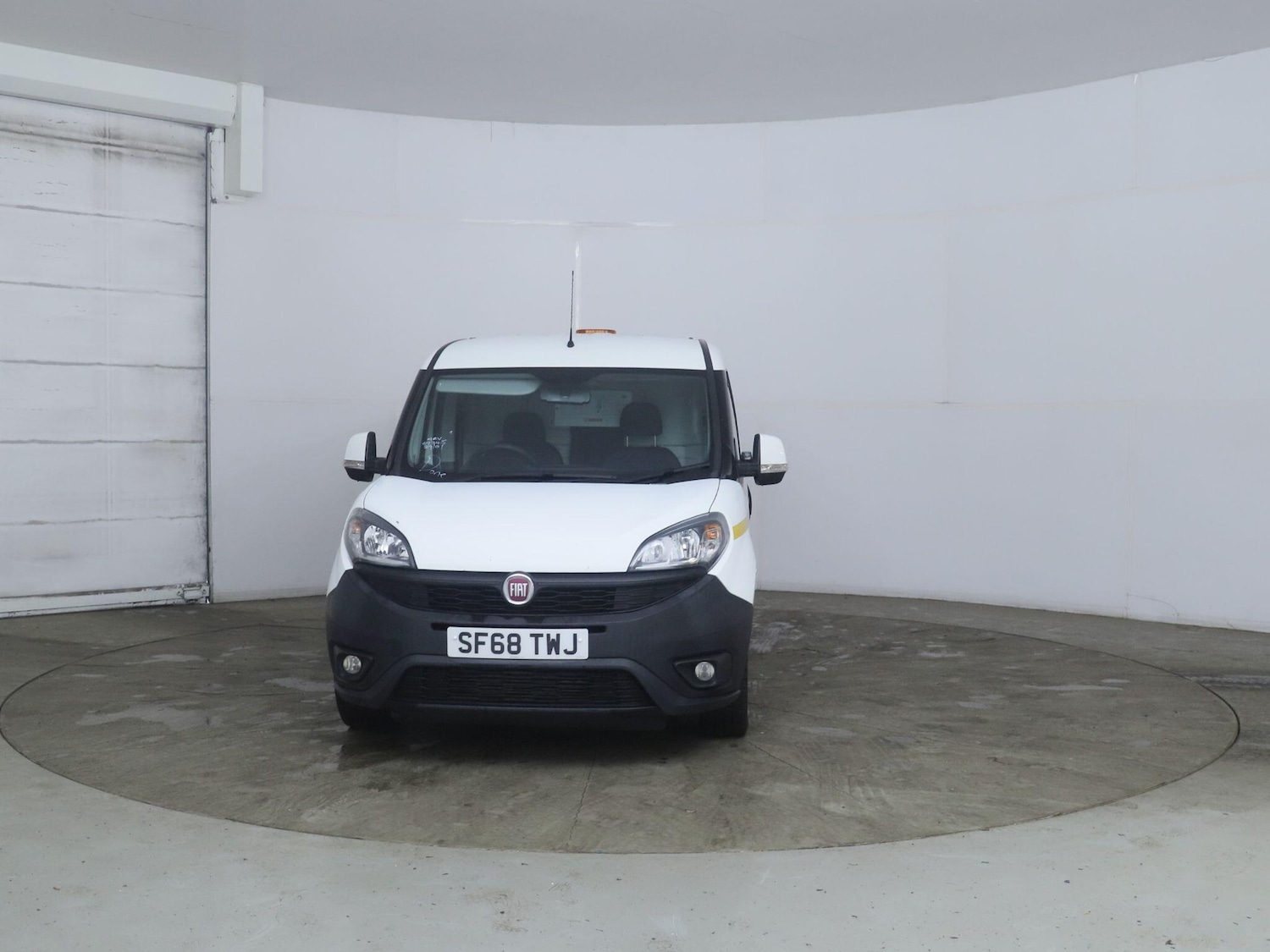 Used Fiat Doblo 2018 for sale - 77523860: Photo 2