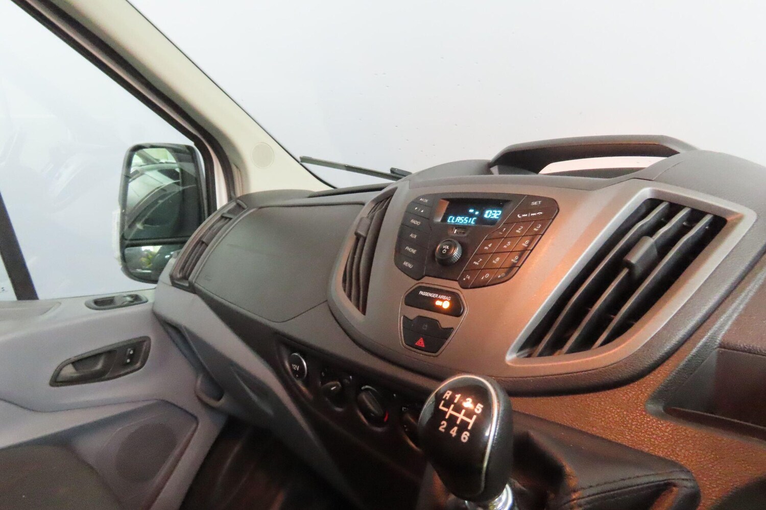 Used Ford Transit 2018 for sale - 77538119: Photo 8