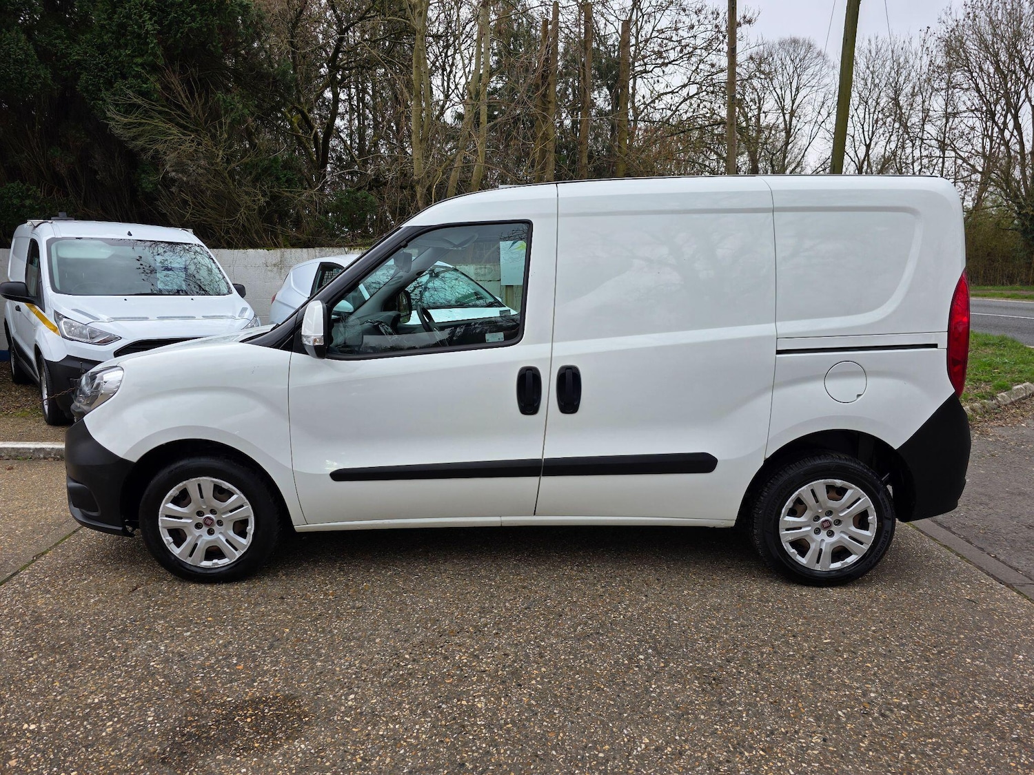 Used Fiat Doblo 2017 for sale - 77783055: Photo 8