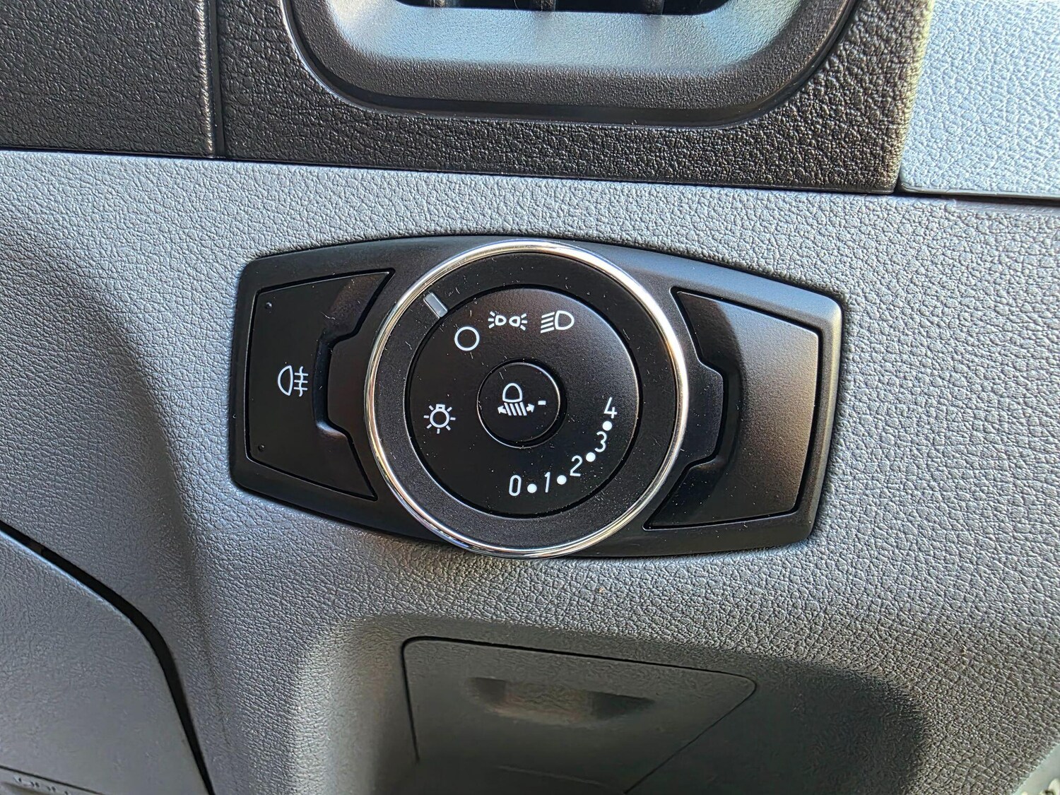 Used Ford Transit 2018 for sale - 76572351: Photo 22