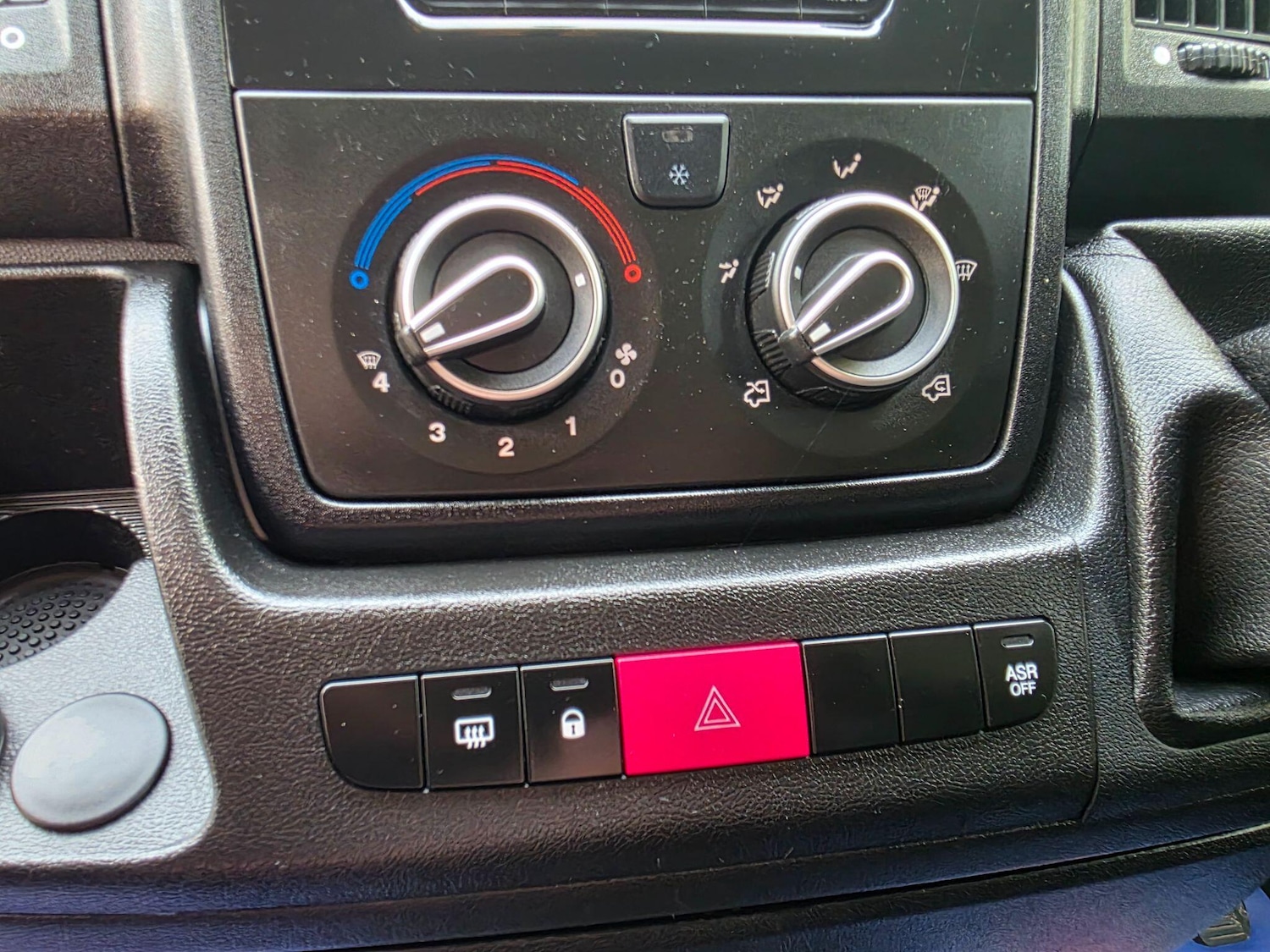 Used Peugeot Boxer 2020 for sale - 76472133: Photo 21