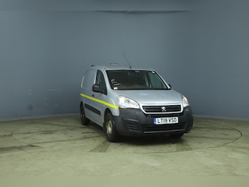 Used Peugeot Partner 2019 for sale - 77854257: Photo