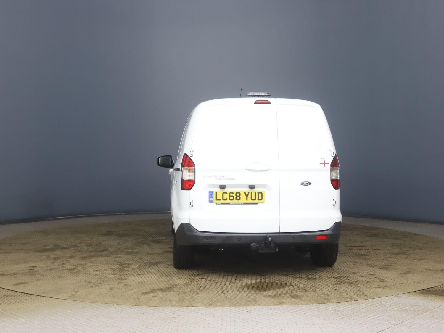 Used Ford Transit Courier 2019 for sale - 77853257: Photo 4