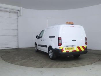 Used Citroen Berlingo 2017 for sale - 77331824: Photo