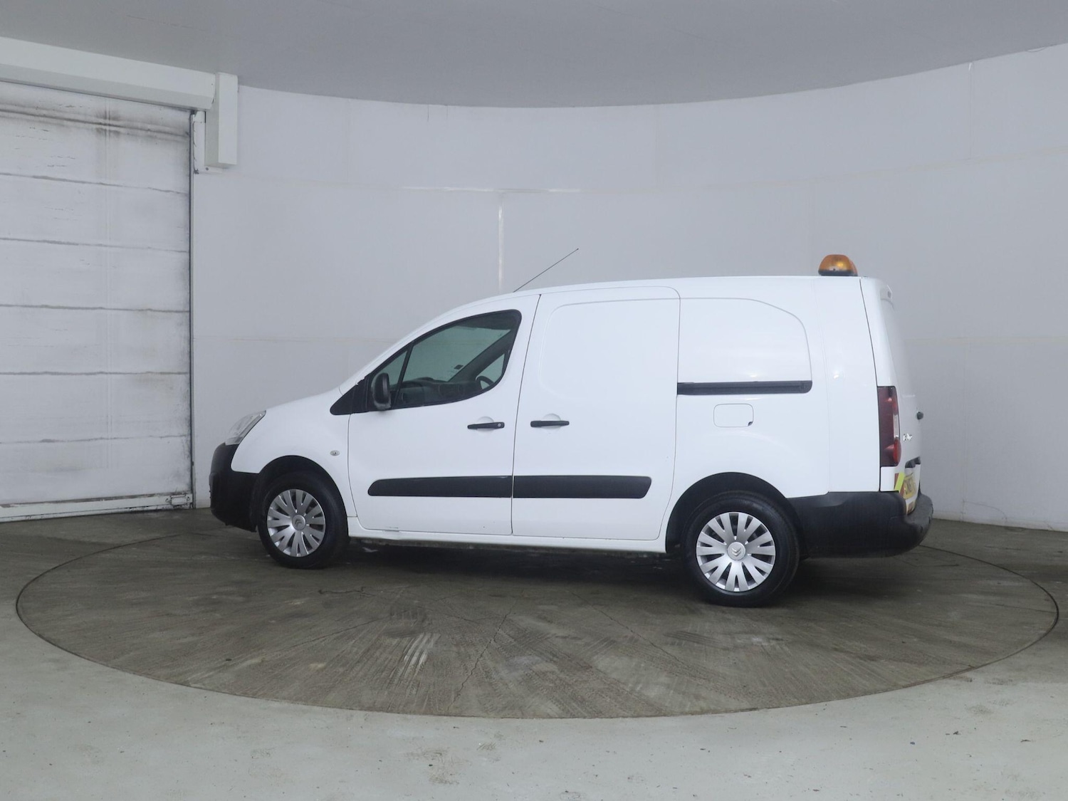 Used Citroen Berlingo 2017 for sale - 77331824: Photo 4