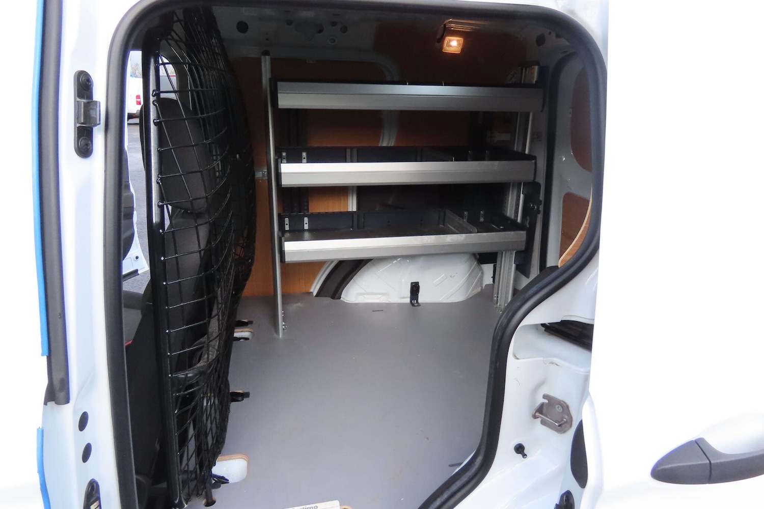 Used Ford Transit Courier for sale - 77684386: Photo 7