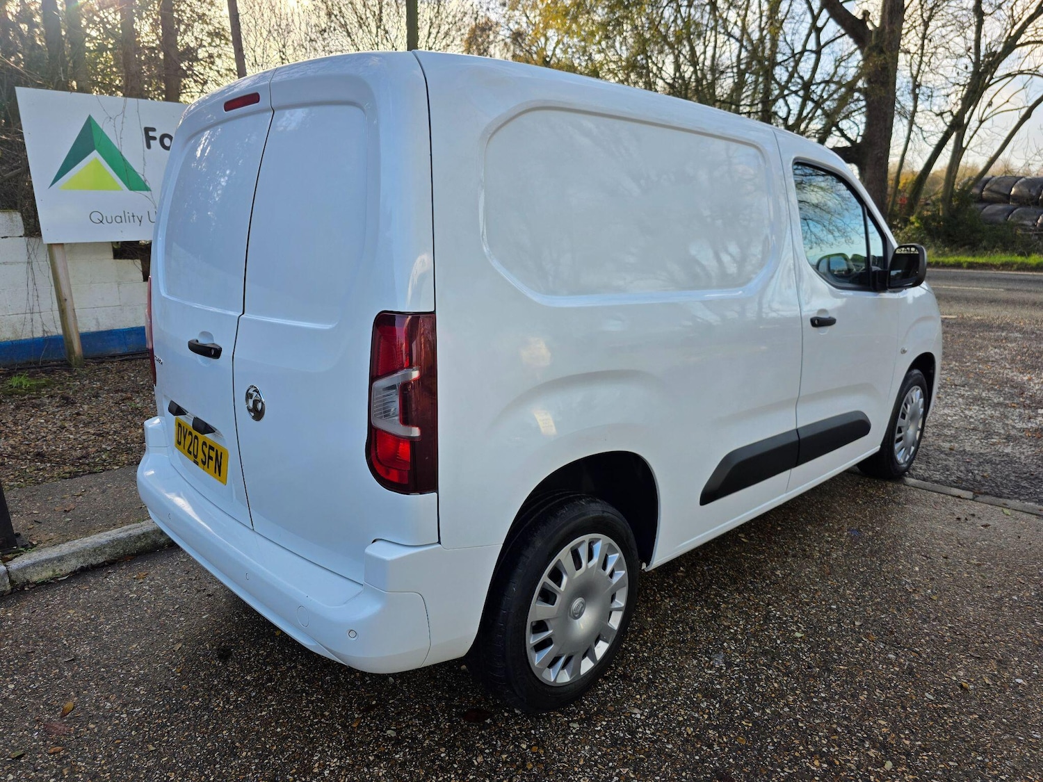 Used Vauxhall Combo 2020 for sale - 76772068: Photo 3