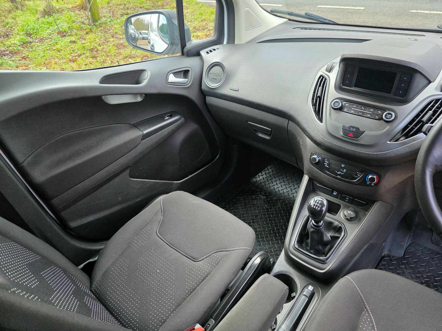 Used Ford Transit Courier 2021 for sale - 77266813: Photo 15