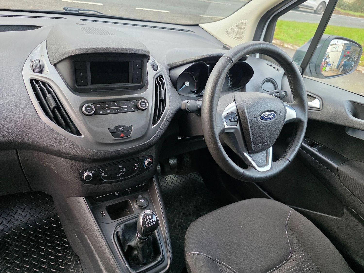 Used Ford Transit Courier 2021 for sale - 77266813: Photo 18