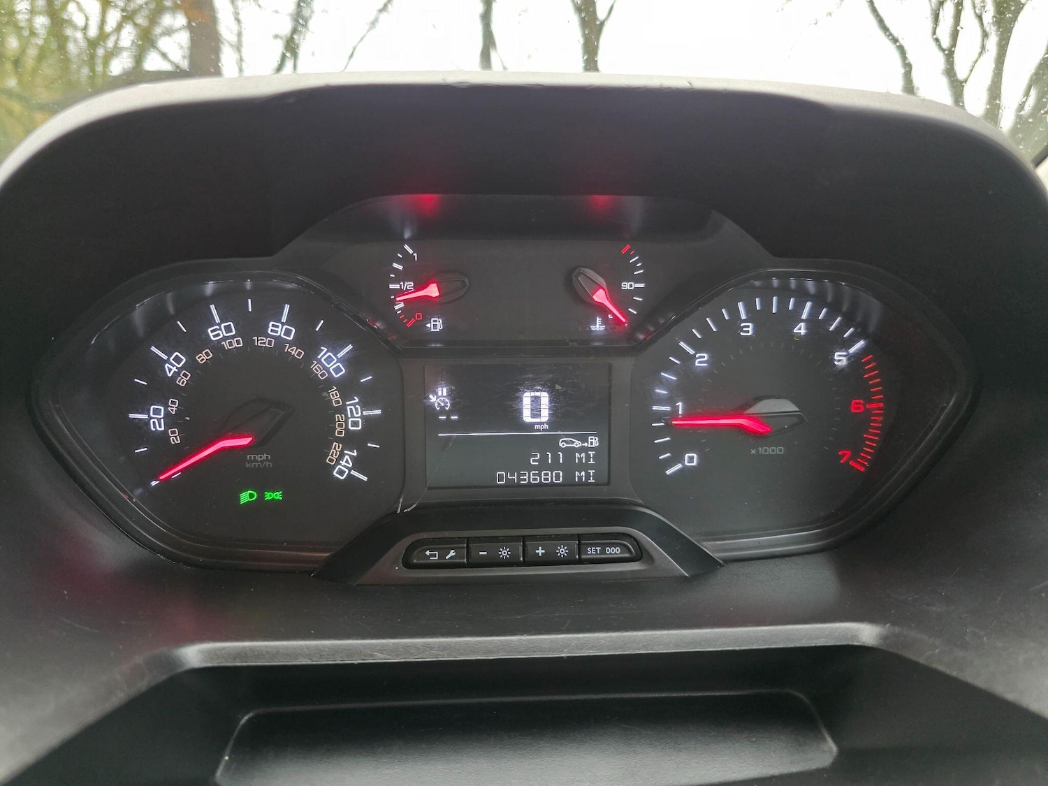 Used Peugeot Partner 2020 for sale - 76728448: Photo 23