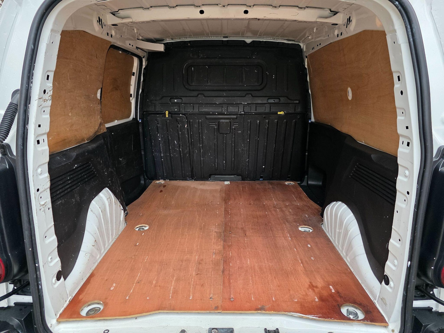 Used Peugeot Partner 2020 for sale - 76728448: Photo 24