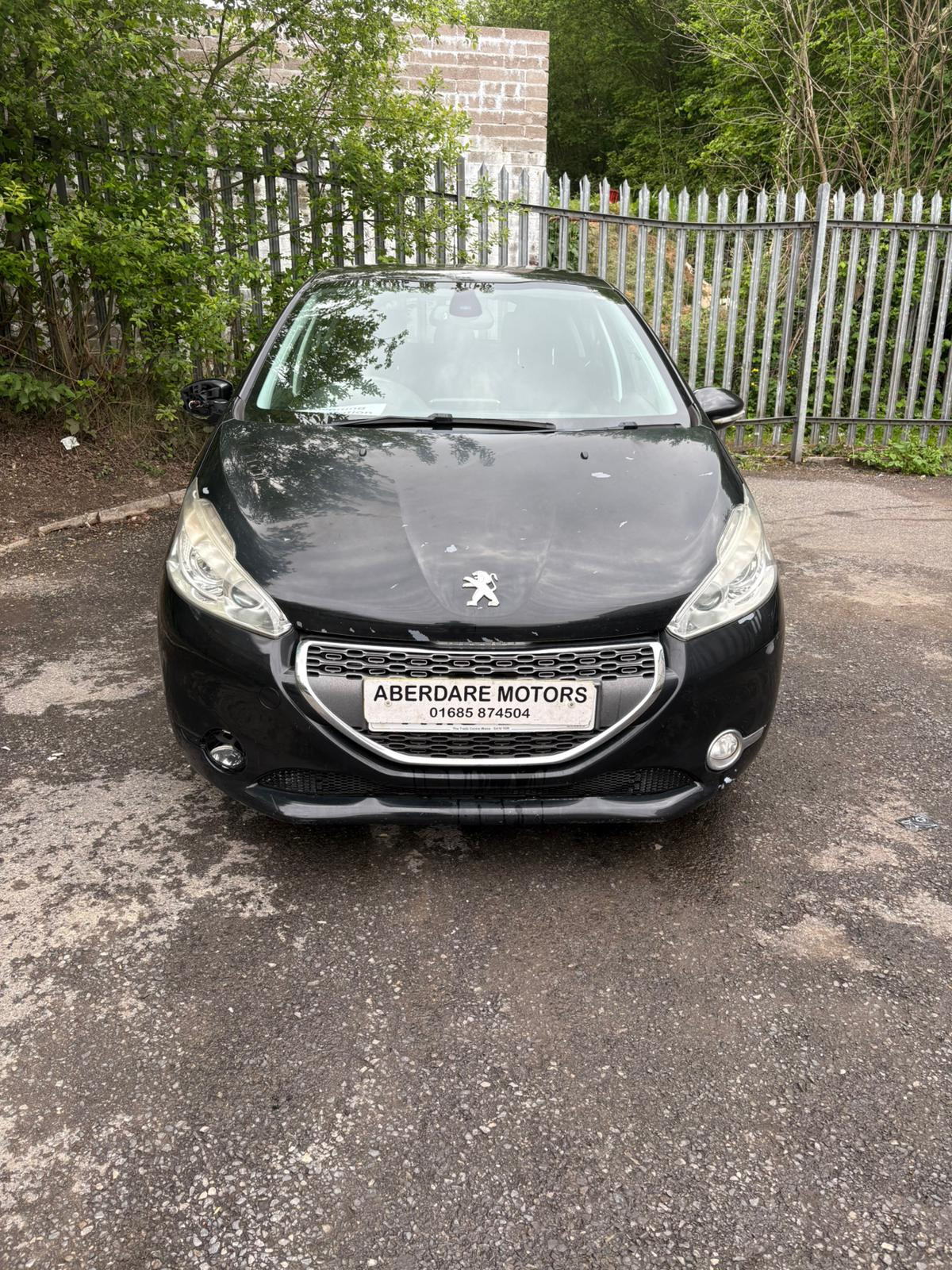 Used Peugeot 208 2013 for sale - 76769135: Photo 4