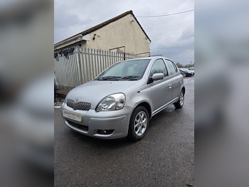 Used Toyota Yaris 2005 for sale - 77643679: Photo