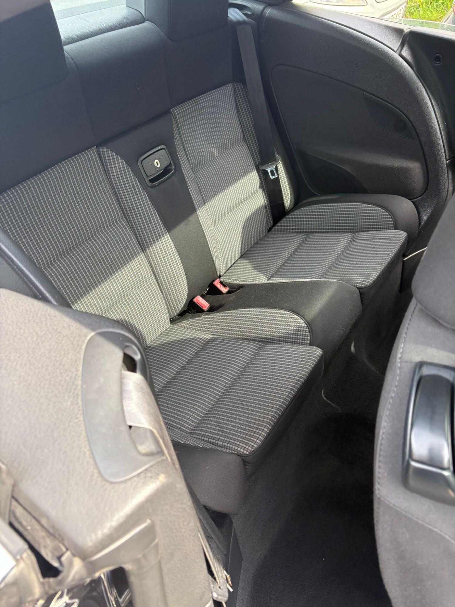 Used Volkswagen EOS 2008 for sale - 77595290: Photo 9