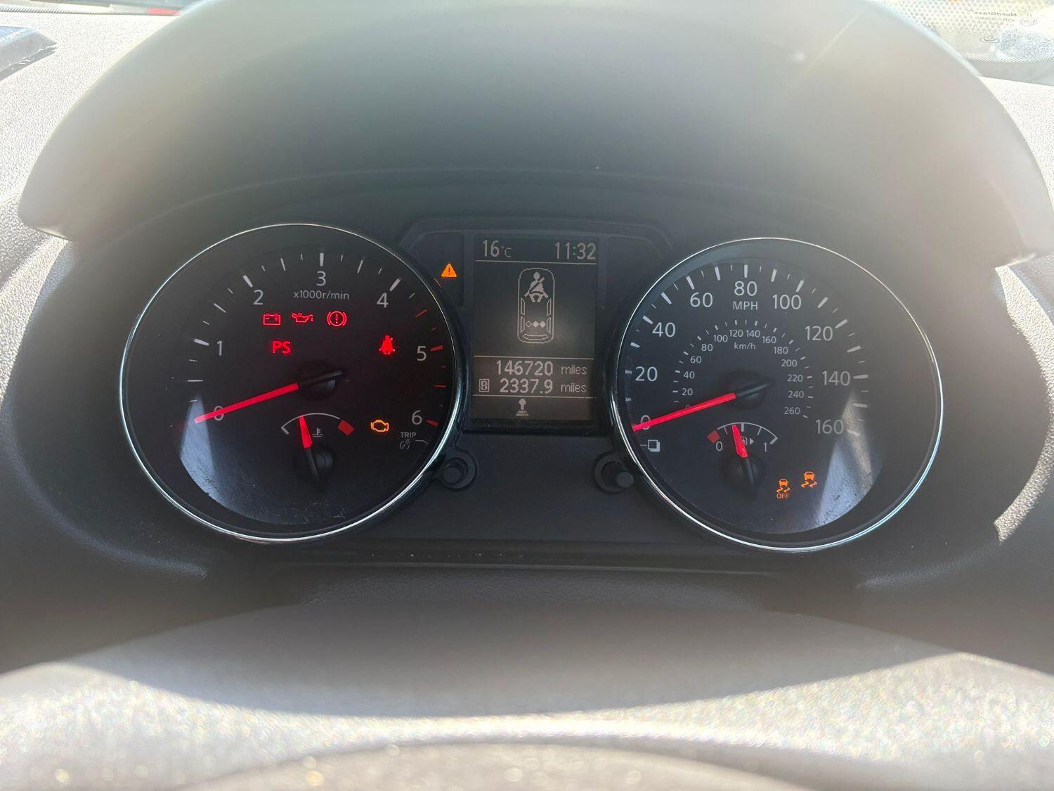 Used Nissan Qashqai 2011 for sale - 76769123: Photo 11