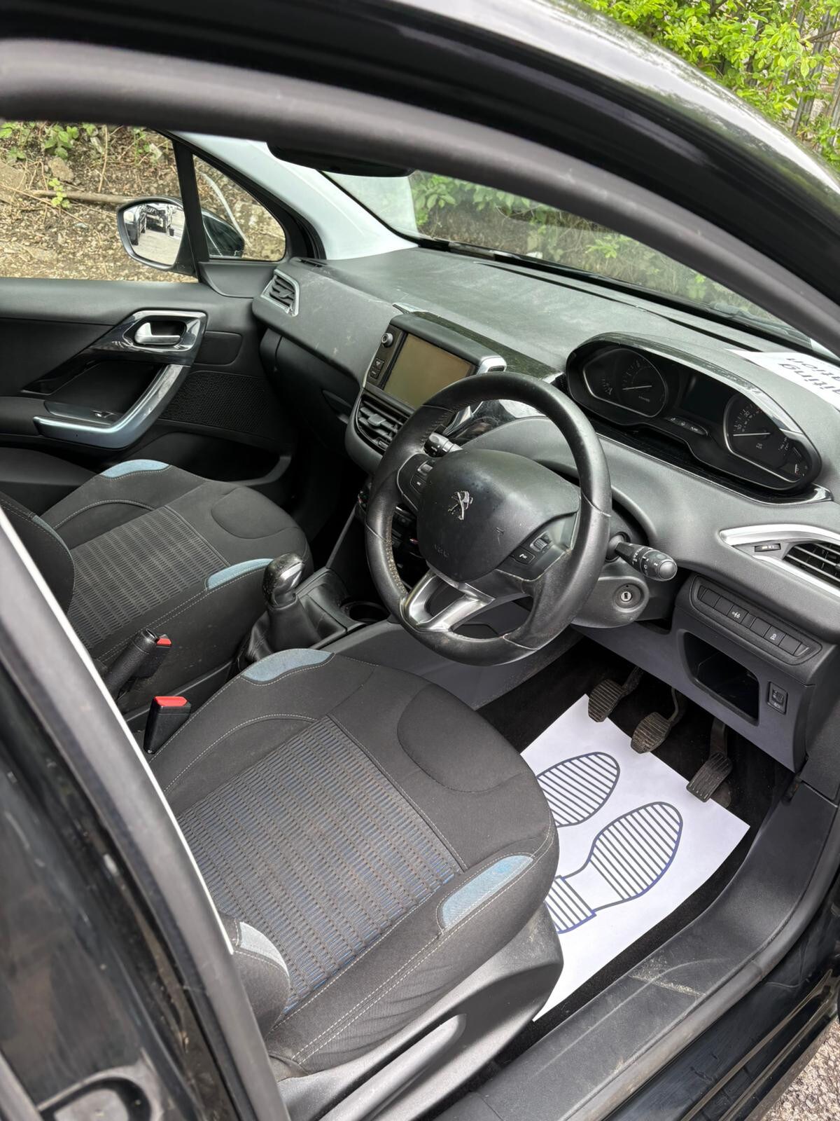 Used Peugeot 208 2013 for sale - 76186839: Photo 9