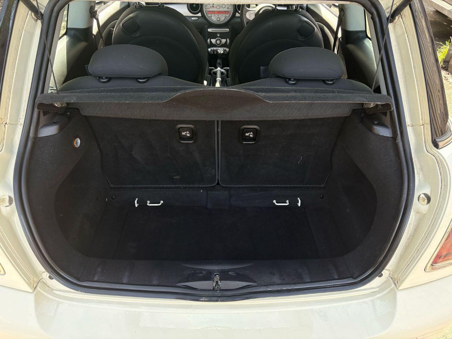 Used MINI Hatch 2008 for sale - 76186804: Photo 11