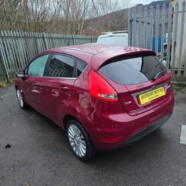 Used Ford Fiesta 2010 for sale - 76793359: Photo 7
