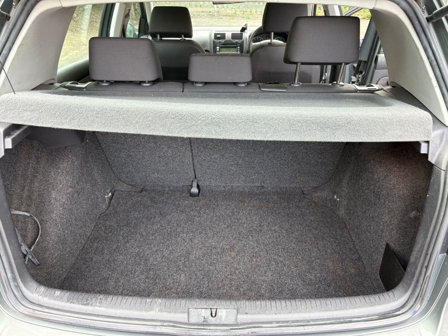 Used Volkswagen Golf 2005 for sale - 76793280: Photo 12