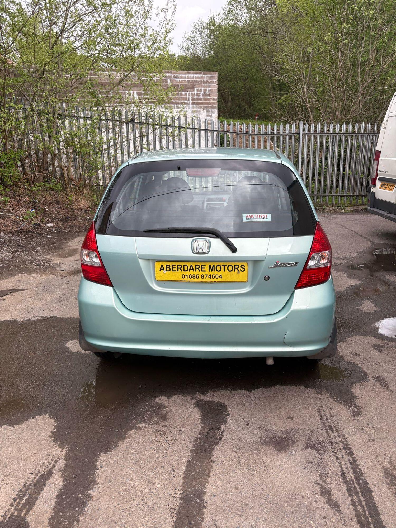 Used Honda Jazz 2002 for sale - 76187221: Photo 4
