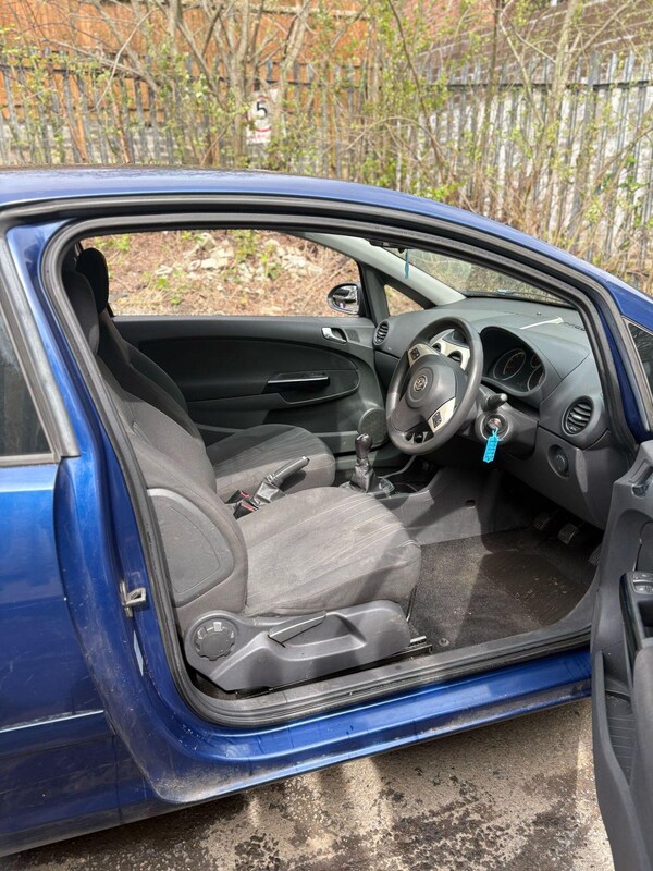 Used Vauxhall Corsa 2007 for sale - 76186675: Photo 9