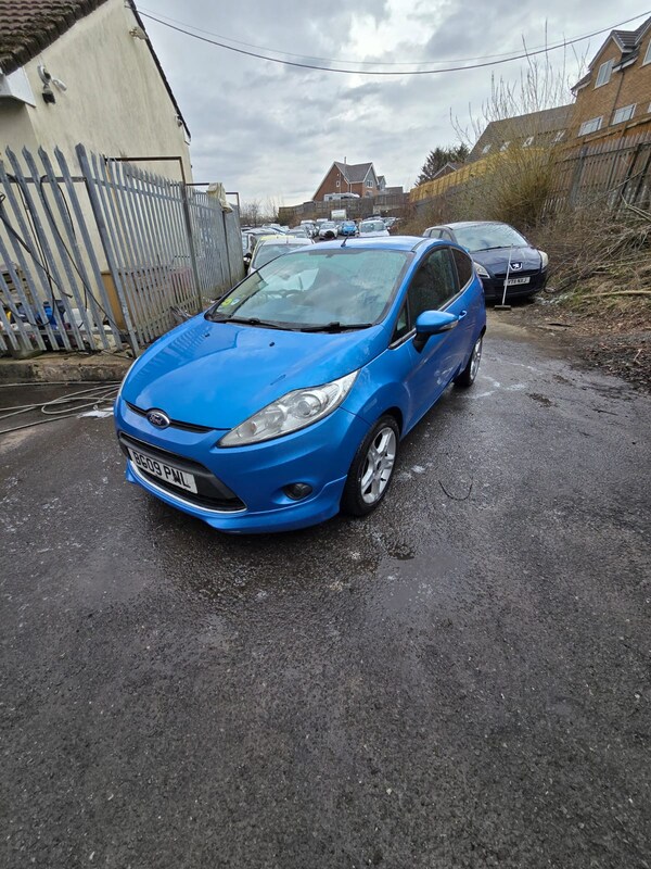 Used Ford Fiesta 2009 for sale - 76187256: Photo 4