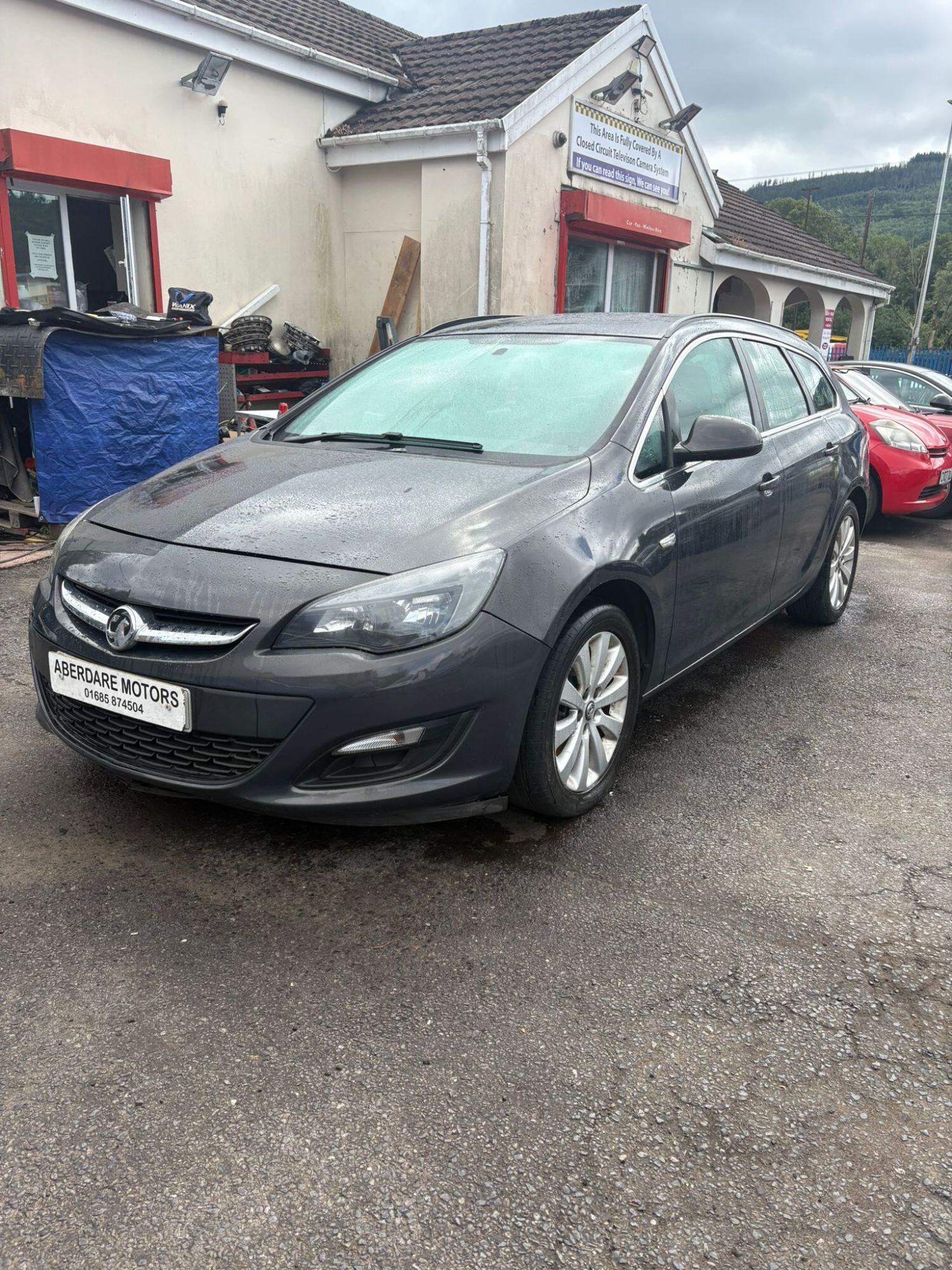 Used Vauxhall Astra 2013 for sale - 76793248: Photo 3