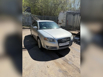 Used Audi A4 2005 for sale - 76187245: Photo 2
