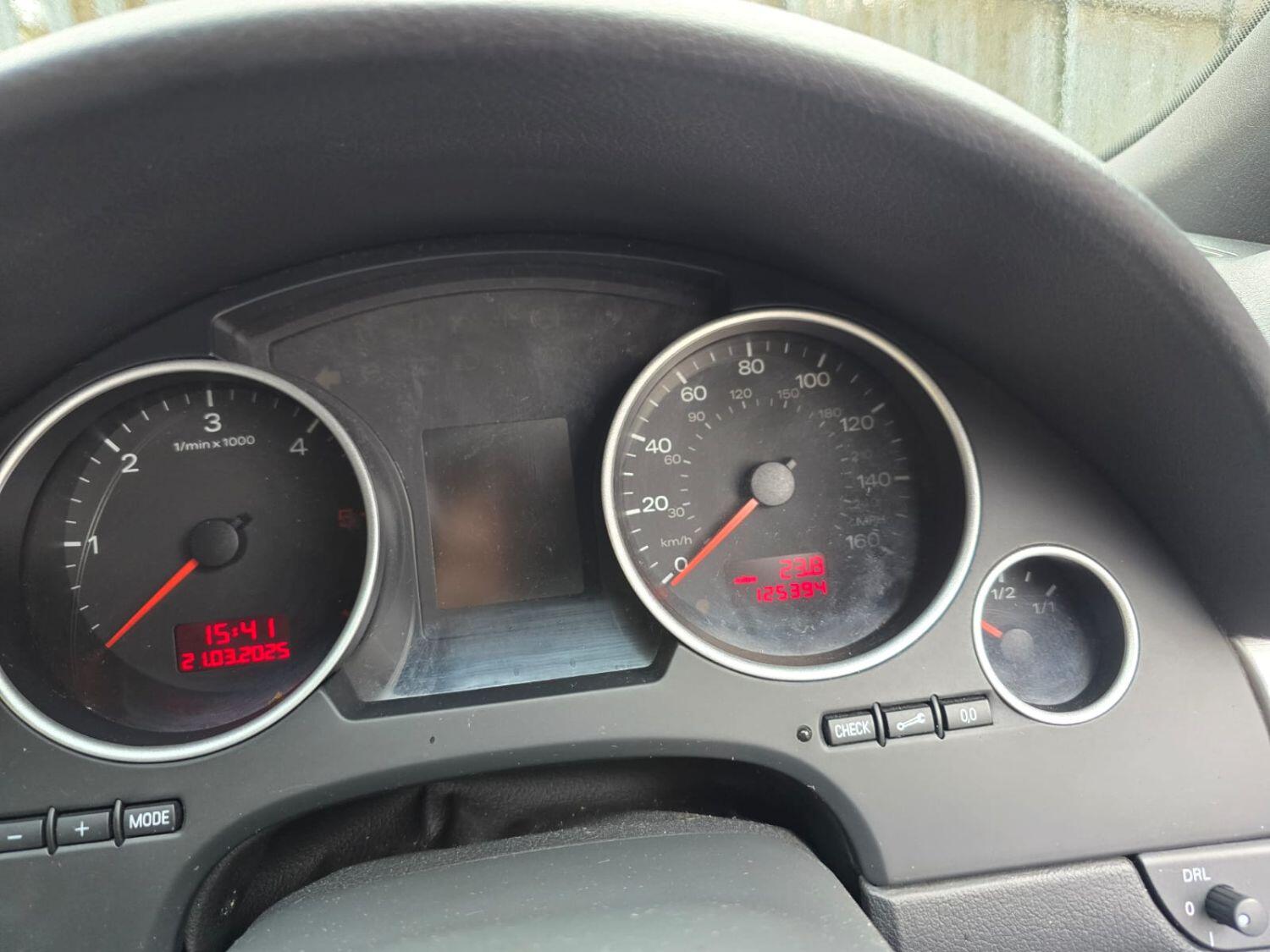 Used Audi A4 2009 for sale - 77096959: Photo 12