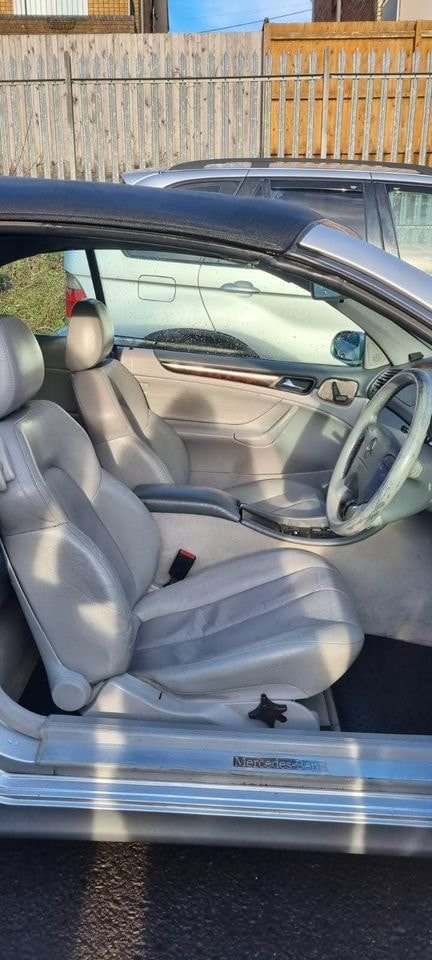 Used Mercedes-Benz CLK 2001 for sale - 76187259: Photo 9