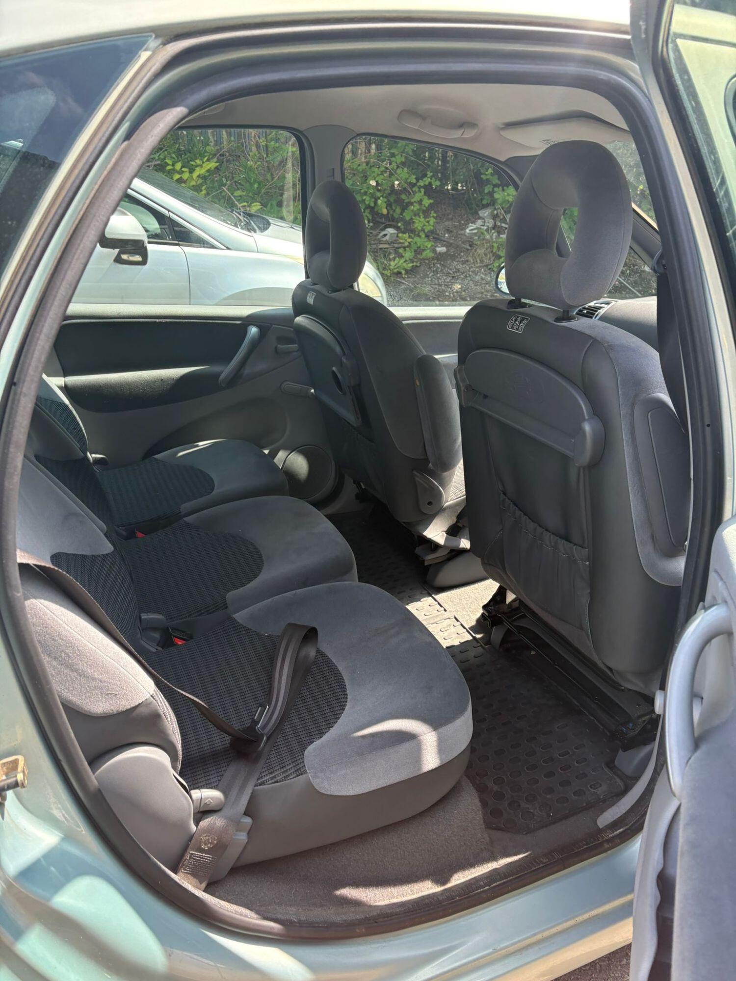 Used Citroen Xsara Picasso 2005 for sale - 76186632: Photo 11