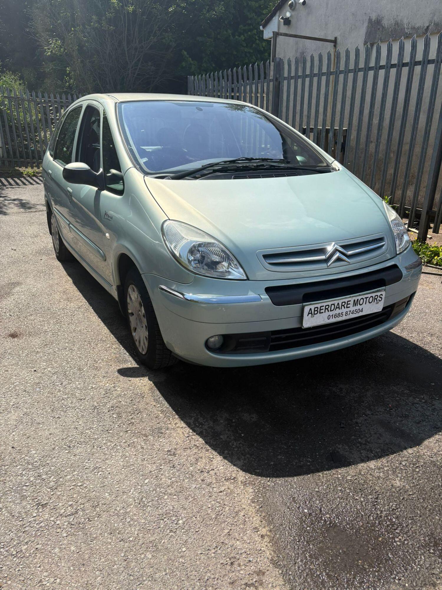 Used Citroen Xsara Picasso 2005 for sale - 76186632: Photo 2