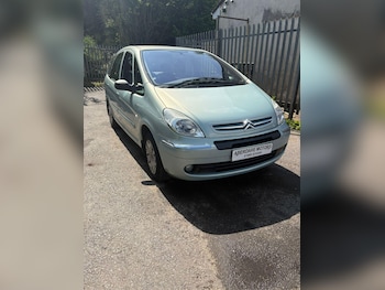 Used Citroen Xsara Picasso 2005 for sale - 76186632: Photo 2
