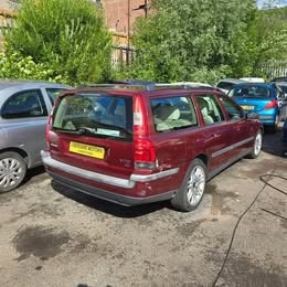 Used Volvo V70 2002 for sale - 76186659: Photo 6