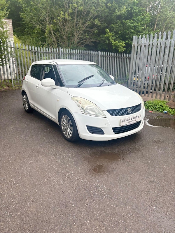 Used Suzuki Swift 2012 for sale - 76186725: Photo 1