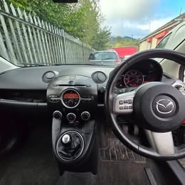 Used Mazda Mazda2 2010 for sale - 76187209: Photo 11