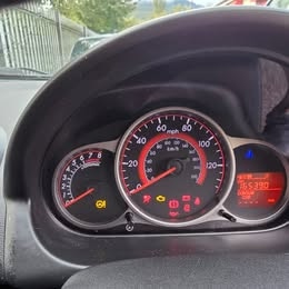 Used Mazda Mazda2 2010 for sale - 76187209: Photo 12